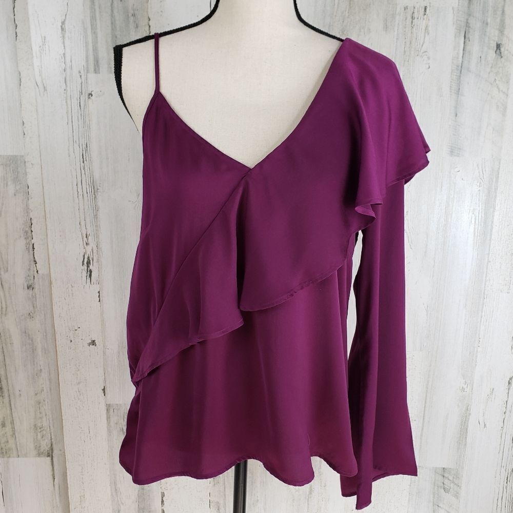 Leith Asymmetrical Ruffle Top Sz L